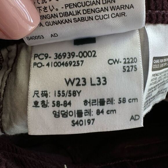 Levi's Ribcage Boot Cut Pants Jeans in Malbec Cord Corduroy - Picture 16 of 16